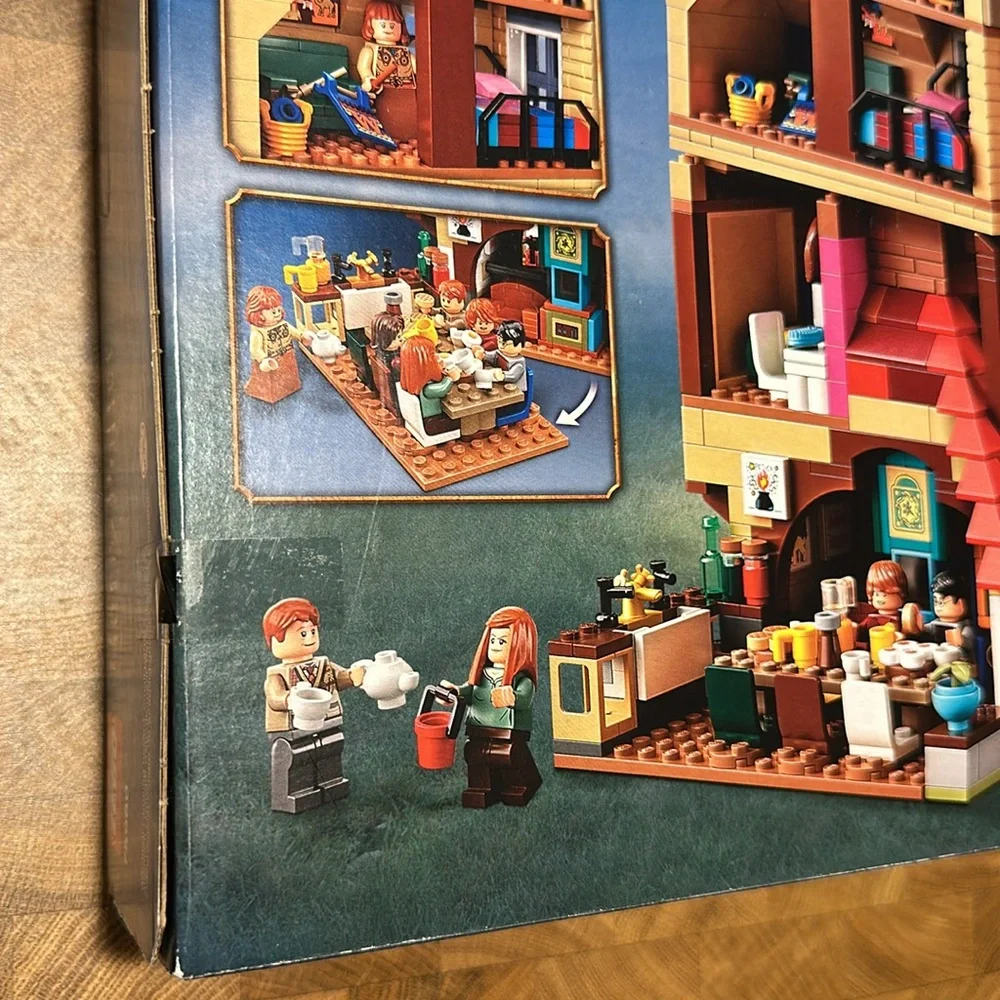 Lego 75980 Harry Potter Attack on the Burrow 1047pcs Age9+ New